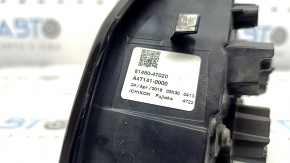 Фонарь нижний бампер правый Toyota Prius 50 19-22