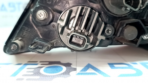 Фонарь нижний бампер правый Toyota Prius 50 19-22