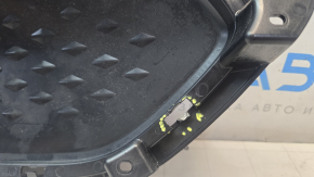 Решітка радіатора grill Kia Niro 19-22 EV обламані кріплення, подряпини