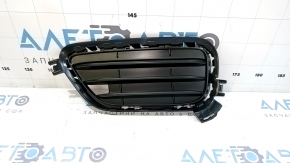 Нижня решітка переднього бампера ліва BMW X3 F25 15-17 чорна