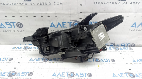 Фара передняя правая в сборе Mazda 3 19-23 ксенон, песок, полез лак
