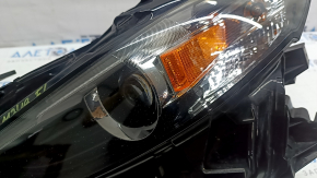 Фара передняя левая в сборе Mazda 3 19-23 ксенон, под полировку, полез лак