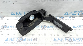 Корпус лючка бензобака Audi A6 C8 19-24 надорван уплотнитель