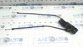 Кронштейн ручки открытия капота Audi A4 B9 17-25 с тросиками, ржавый