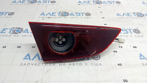 Ліхтар внутрішній кришка багажника лівий Mazda 3 19-22 4d тип 1 під полірування