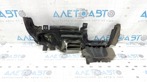 Дефлектор радіатора лівий Audi A6 C8 19-25 3.0T надламаний