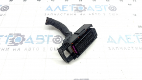 Фишка на блок ECU компьютер двигателя VW Jetta 25-26 1.5T большая