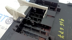 BCM BODY CONTROL MODULE VW Jetta 19-26 зламане кріплення