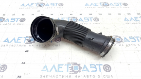 Воздуховод на впуск Audi Q5 80A 18-24 2.0T, MHEV