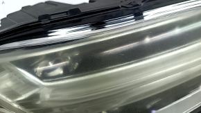 Фара передняя правая в сборе Volvo XC90 16-17 LED, царапины, полез лак, паутинка, под полировку