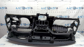 Торпедо передняя панель с AIRBAG Volvo XC90 17-25 тип 1, черная, с простой проекцией