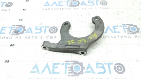 Кронштейн переднього редуктора Volvo XC60 18-26 B6