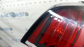 Ліхтар зовнішній крило правий Kia Sportage 23-25 галоген, потерт