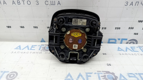 Подушка безопасности airbag в руль водительская Kia Sportage 23-25 черная, оплавлена, ржавый пирапатрон