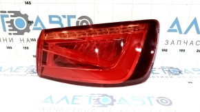 Ліхтар зовнішній крило правий Audi A3 8V 15-16 4d LED