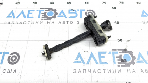 Ограничитель двери задней левой Hyundai Santa Fe 24-26