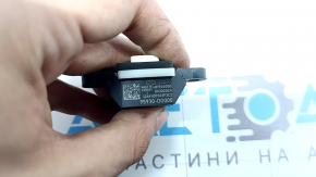 Датчик подушки безпеки двері ліві Hyundai Santa Fe 24-26
