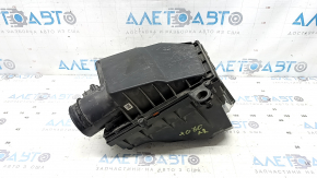 Корпус повітряного фільтра Volvo XC60 22-26 B5, B6