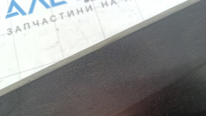 Накладка двери нижняя передняя правая Hyundai Santa Fe 24-26 черная, скол, царапины
