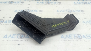 Воздуховод от воздухоприемника Hyundai Santa Fe 24-26 HEV