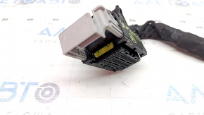 Фішка на блок ECU комп'ютер двигуна Hyundai Santa Fe 24-26 HEV жовта
