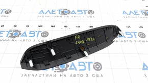 Накладка центральной консоли верхняя правая Hyundai Santa Fe 24-26 серая, под химчистку