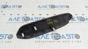 Накладка центральной консоли верхняя правая Hyundai Santa Fe 24-26 серая, под химчистку