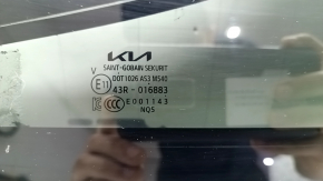 Стекло панорамы переднее Kia Sportage 23-26