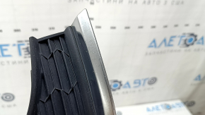 Решетка переднего бампера правая Audi A5 F5 20-25 под радар, черная, молдинг хром, тычки