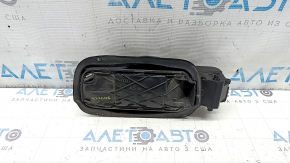 Корпус лючка бензобака Audi A5 F5 18-25 5D надорван уплотнитель