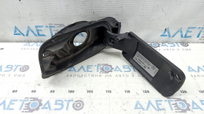 Корпус лючка бензобака Audi A5 F5 18-25 5D надорван уплотнитель