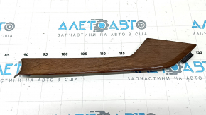 Молдинг обшивки двери передней правой Audi A5 F5 17-25 под дерево орех, царапины
