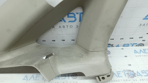 Накладка задней стойки верхняя левая Ford Fusion mk5 17-19 серая, царапина, под химчистку