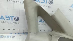 Накладка задней стойки верхняя правая Ford Fusion mk5 17-19 серая, царапина, под химчистку, сломано крепление