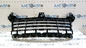 Верхні грати переднього бампера Porsche Cayenne 19-23 структура без радара, Base