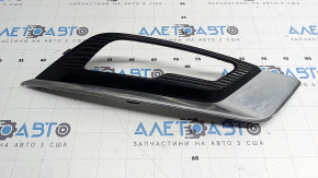 Грати переднього бампера права Ford Fusion mk5 17-18 під птф LED глянець, з хром молдингом, пісок