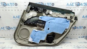 Обшивка двери карточка задняя левая Ford Fusion mk5 17-20 titanium, Platinum, кожа серая, с серой вставкой под ромб, вставка под дерево, верхняя накладка коричневая, с ручкой, царапины, под химчистку