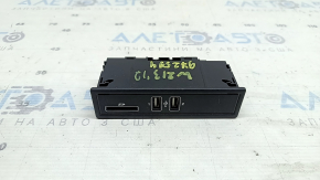 USB HUB, SD Mercedes W213 E 300/400/450/53/63 17-18 подряпини