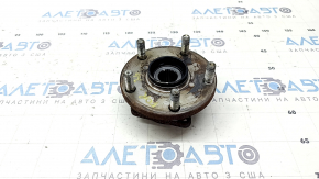 Ступиця передня права Subaru Forester 25-26 іржава