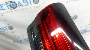Фонарь внутренний дверь багажника левый Toyota Highlander 20-23 LED, царапины
