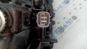 Фара передняя левая Toyota Highlander 21-26 LED, без DRL, темная, под поливовку, потерта