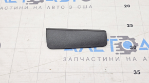Заглушка нижньої решітки переднього бампера права Toyota Rav4 19-25 структура, Japan built подряпина