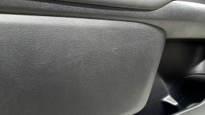 Обшивка двери карточка передняя левая Lexus UX200 UX250h 19-26 черная, подлокотник черная кожа, с ручкой, царапины