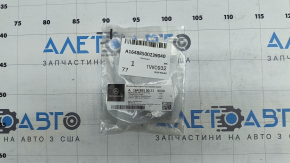 Заглушка буксировочного крюка переднего бампера Mercedes X164 GL W164 ML