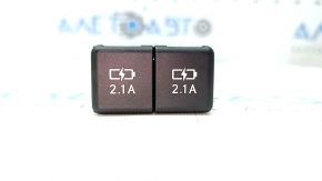 USB Hub Lexus UX200 UX250h 19-26