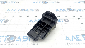 Кронштейн решетки радиатора grill правый нижний Kia Sportage 23-25 X-Line, X-Pro, на решетке