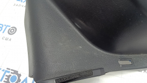 Накладка пола задняя левая Lexus UX200 19-22 черная, царапины