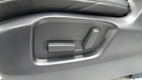 Водительское сидение Mazda CX-5 19-23 с airbag, электрическое, кожа черная комбинированная с алькантарой, серая строчка, подогрев, под чистку, примято, царапины на накладке
