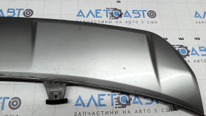 Губа переднього бампера центральна Kia Sorento 21-24 HEV, PHEV срібло, подряпини, відколи
