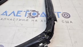 Ущільнювач дверей задній лівий Lexus RX300 RX330 RX350 RX400H 04-08 бежевий, надрив